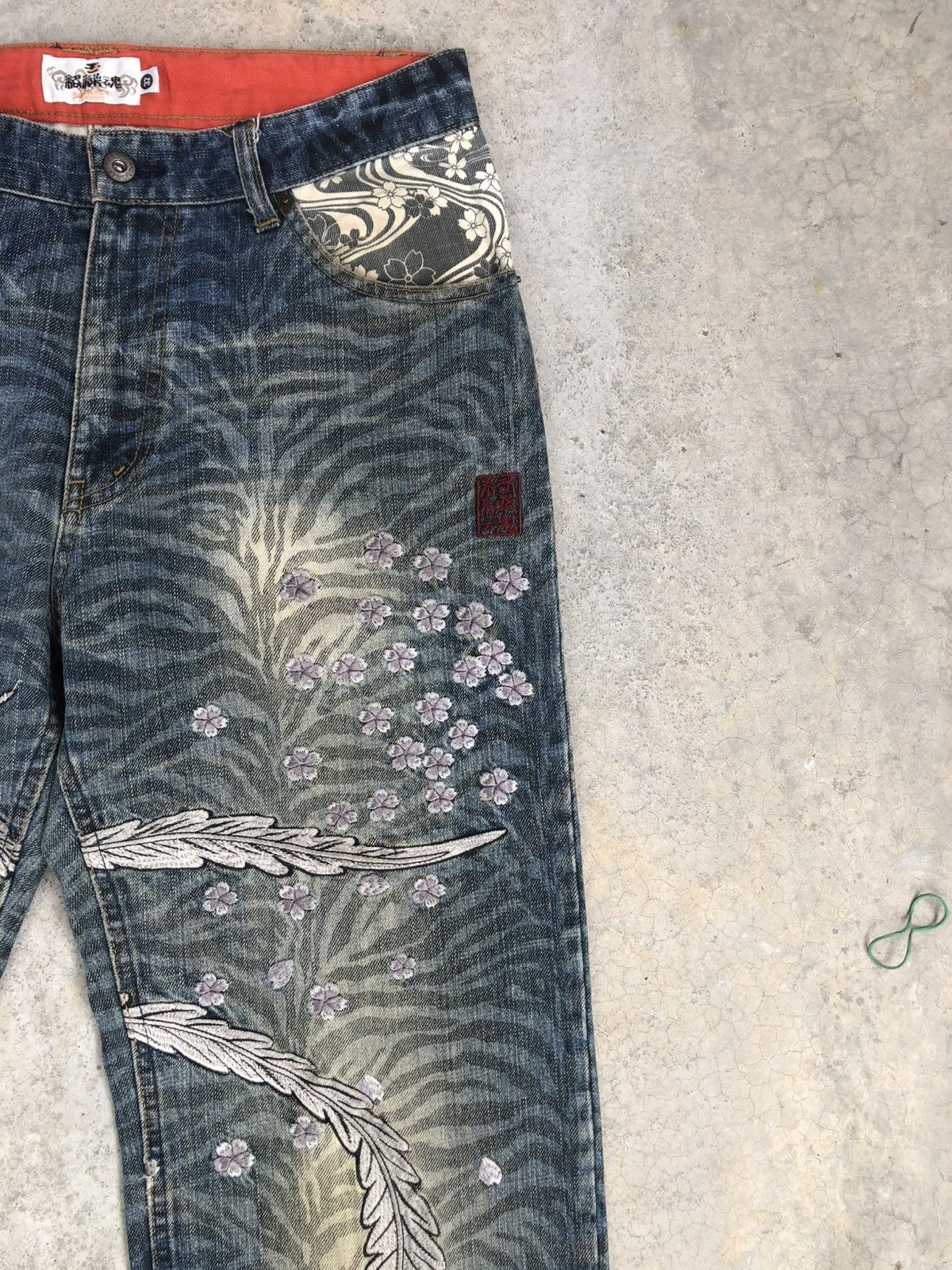 Karakuri Tamashii Karakuri Tamashii Embroidered Phoenix Distressed Size US 32 / EU 48 - 5 Thumbnail
