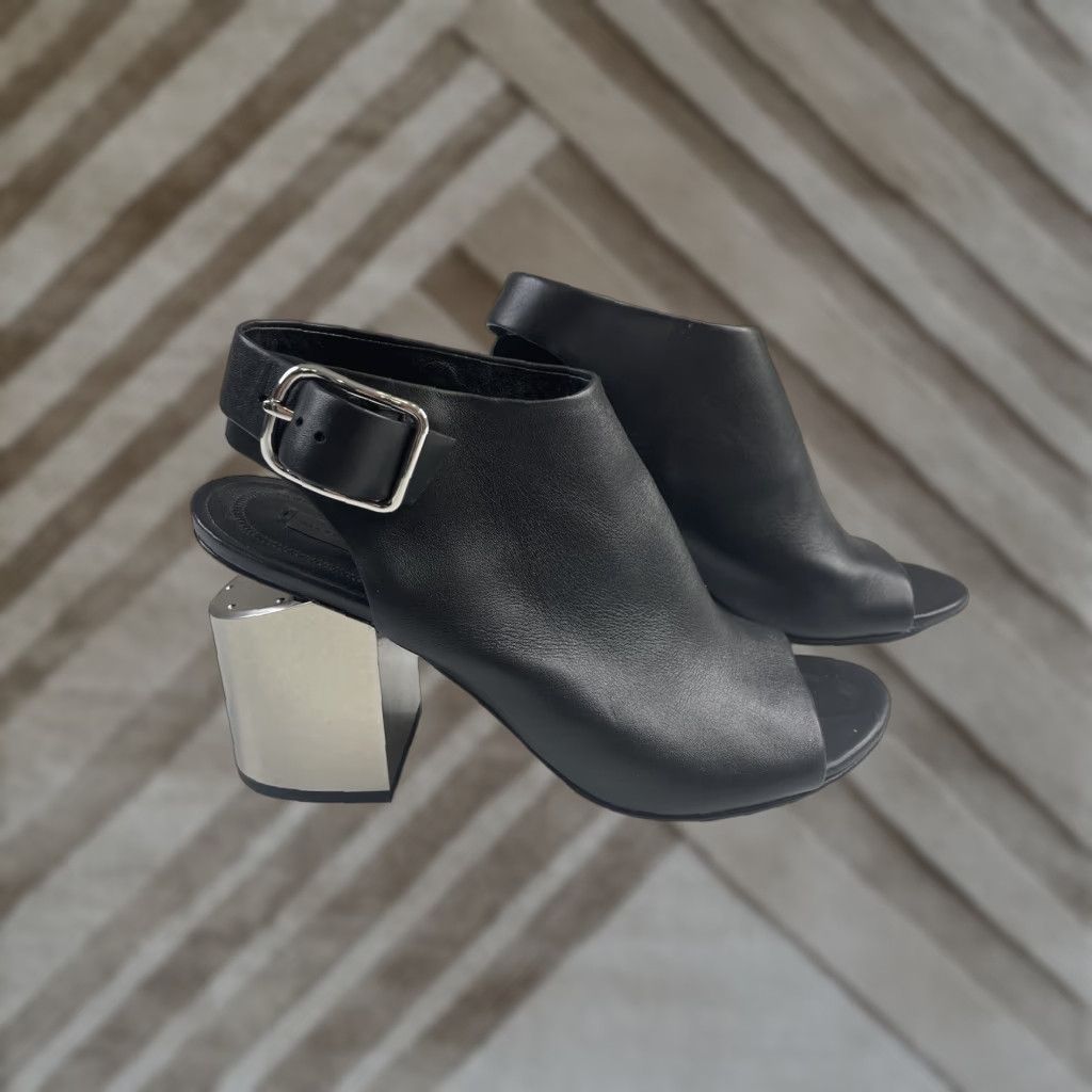 Alexander Wang Alexander Wang Nadia black Leather Open peep toe booties Boots 9.5US 39.5EU Women Leather Peep Toe Bootie Vintage 0 Size US 10 / IT 40 - 1 Thumbnail