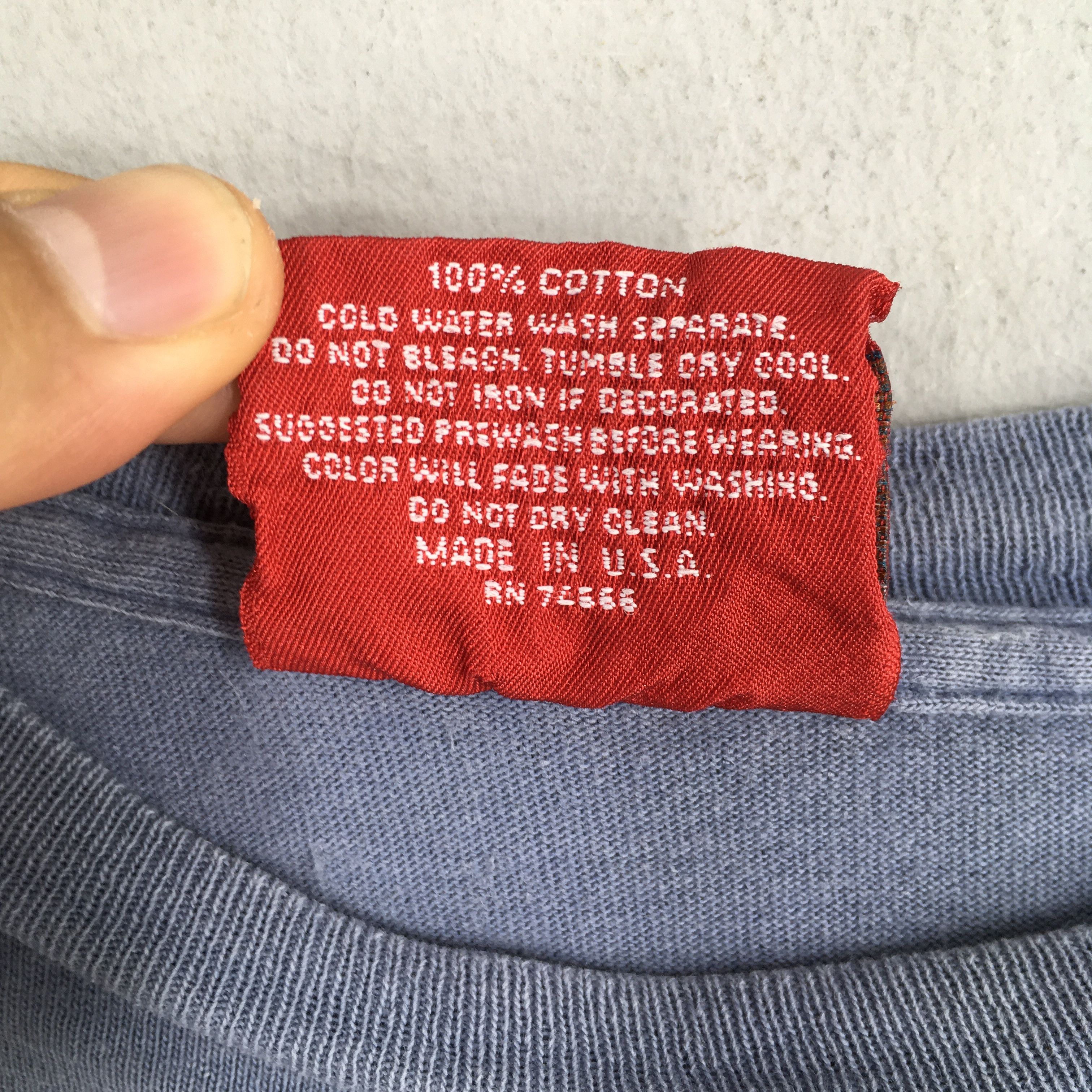 Marlboro × Vintage Vintage 90's Marlboro Unlimited Country Store Pocket T shirt Size US L / EU 52-54 / 3 - 8 Thumbnail