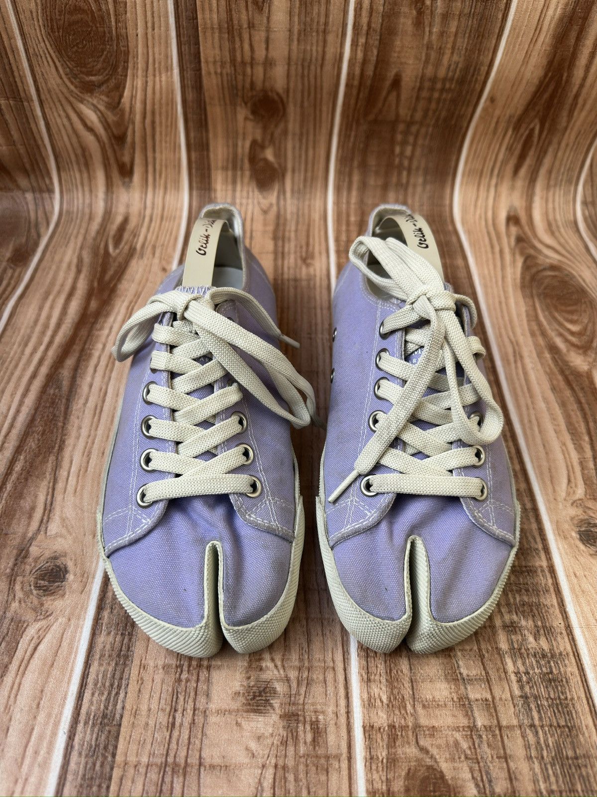 Maison Margiela Maison Martin Margiela TABI Purple Canvas Low Top Sneakers Size US 7.5 / IT 37.5 - 3 Thumbnail