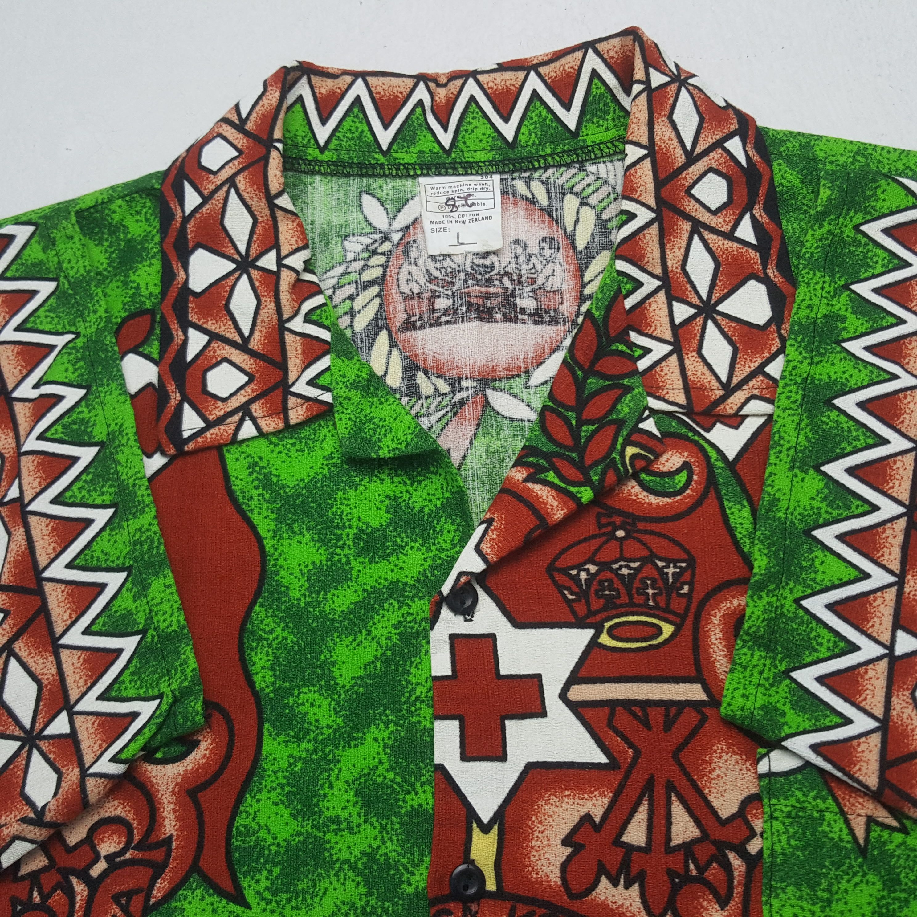 Vintage Vintage Tonga Tiki Hawaiian Shirt Button Up RR11 Size US XL / EU 56 / 4 - 5 Thumbnail