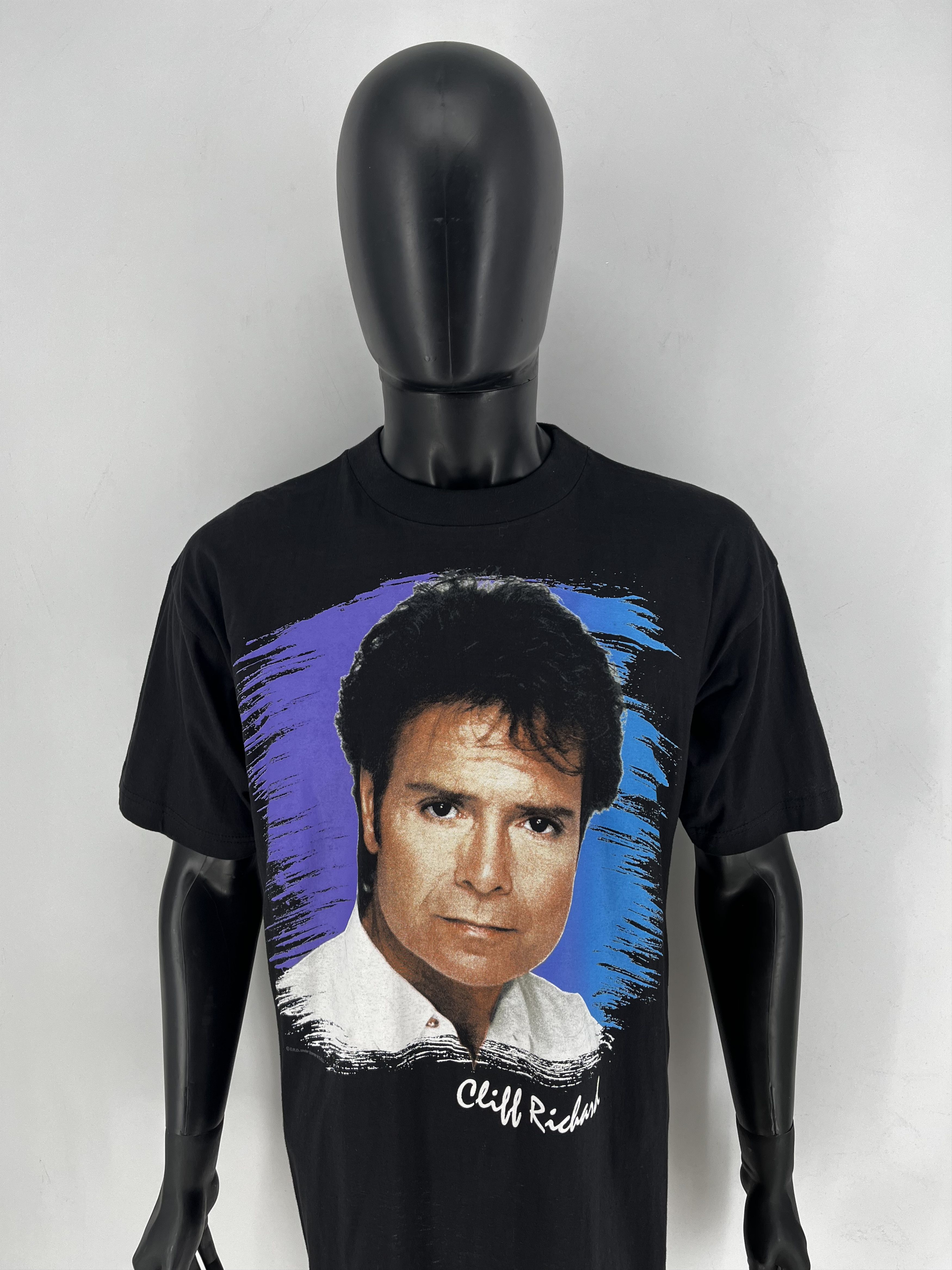 Band Tees Cliff Richard Tour 1994 Hit List Graphic Print Black Mens Size US L / EU 52-54 / 3 - 6 Thumbnail