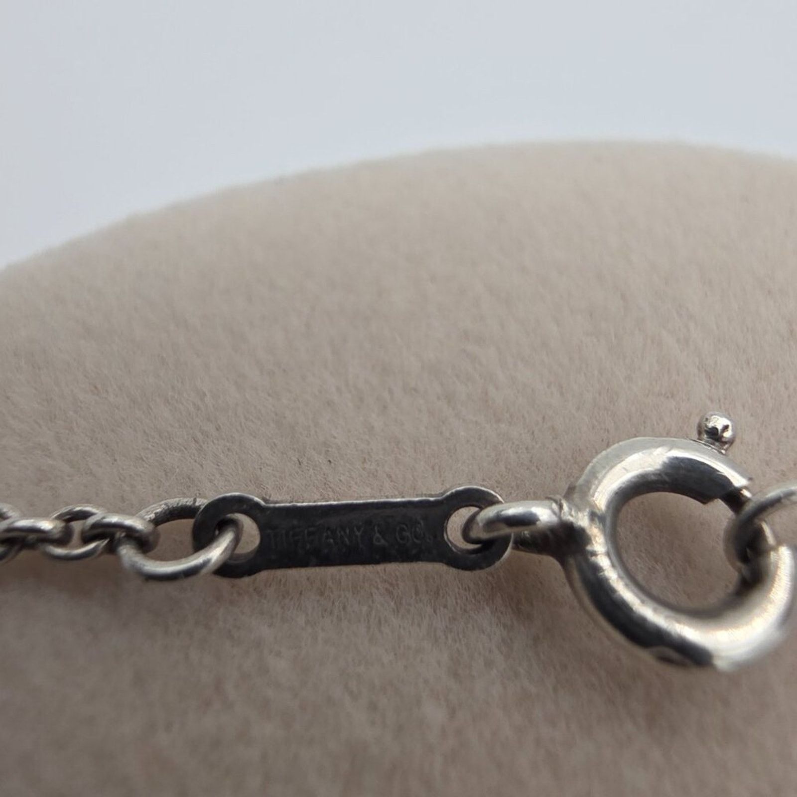 Tiffany & Co. Elsa Peretti Tiffany & Co Sterling Silver Heart Necklace Size ONE SIZE - 3 Thumbnail