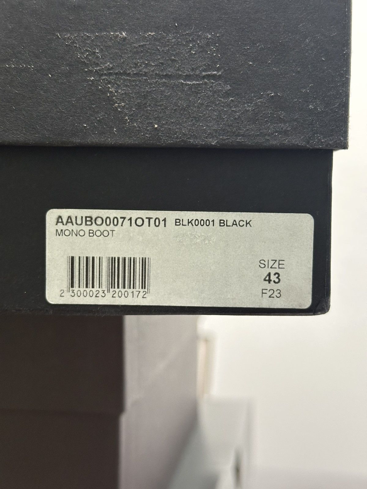 1017 ALYX 9SM 1017 ALYX 9SM Mono Boots, size 42 it Size US 9.5 / EU 42-43 - 10 Thumbnail