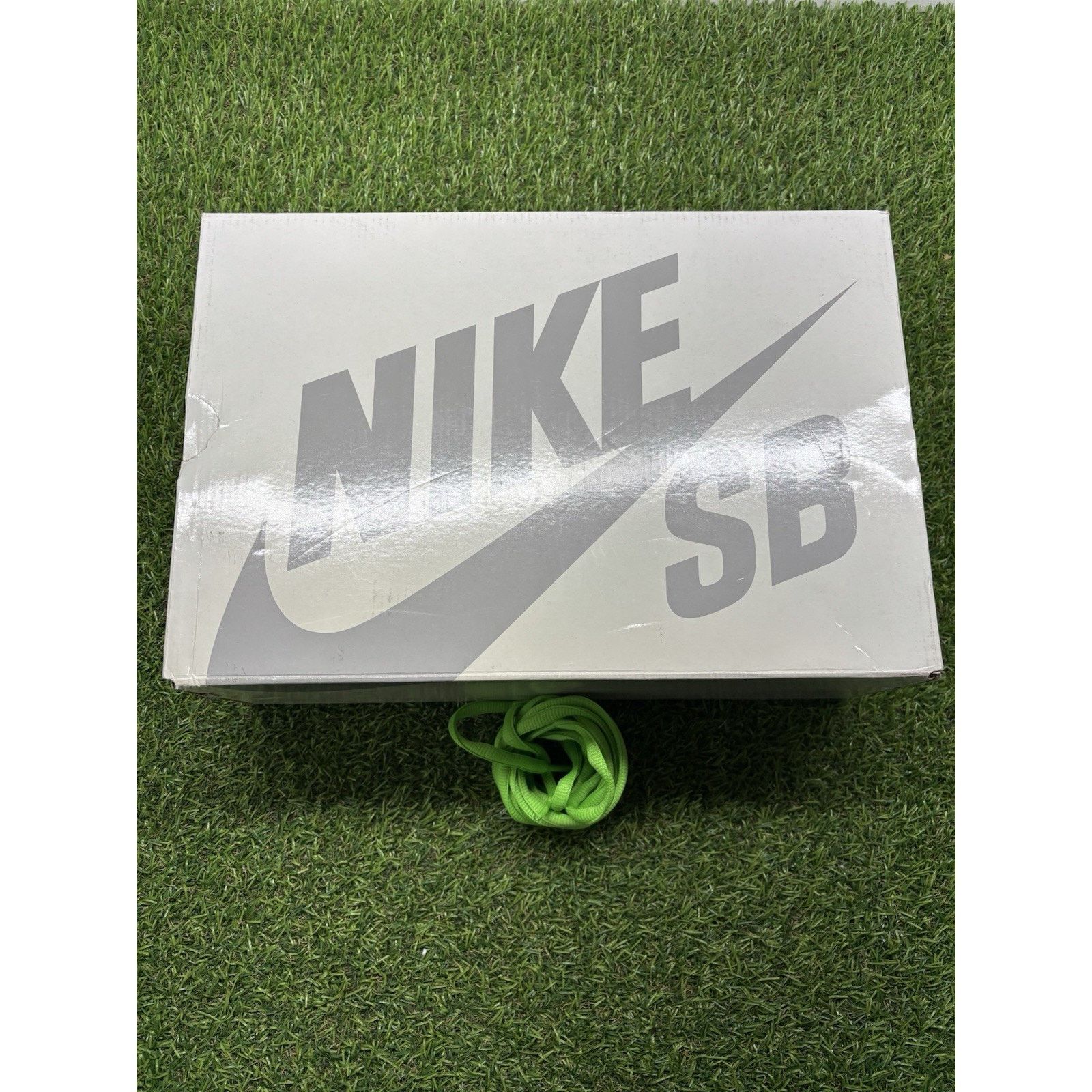 Nike Nike Powerpuff Girls Dunk Pro SB QS Low Buttercup | GREAT! Size US 10.5 / EU 43-44 - 19 Thumbnail