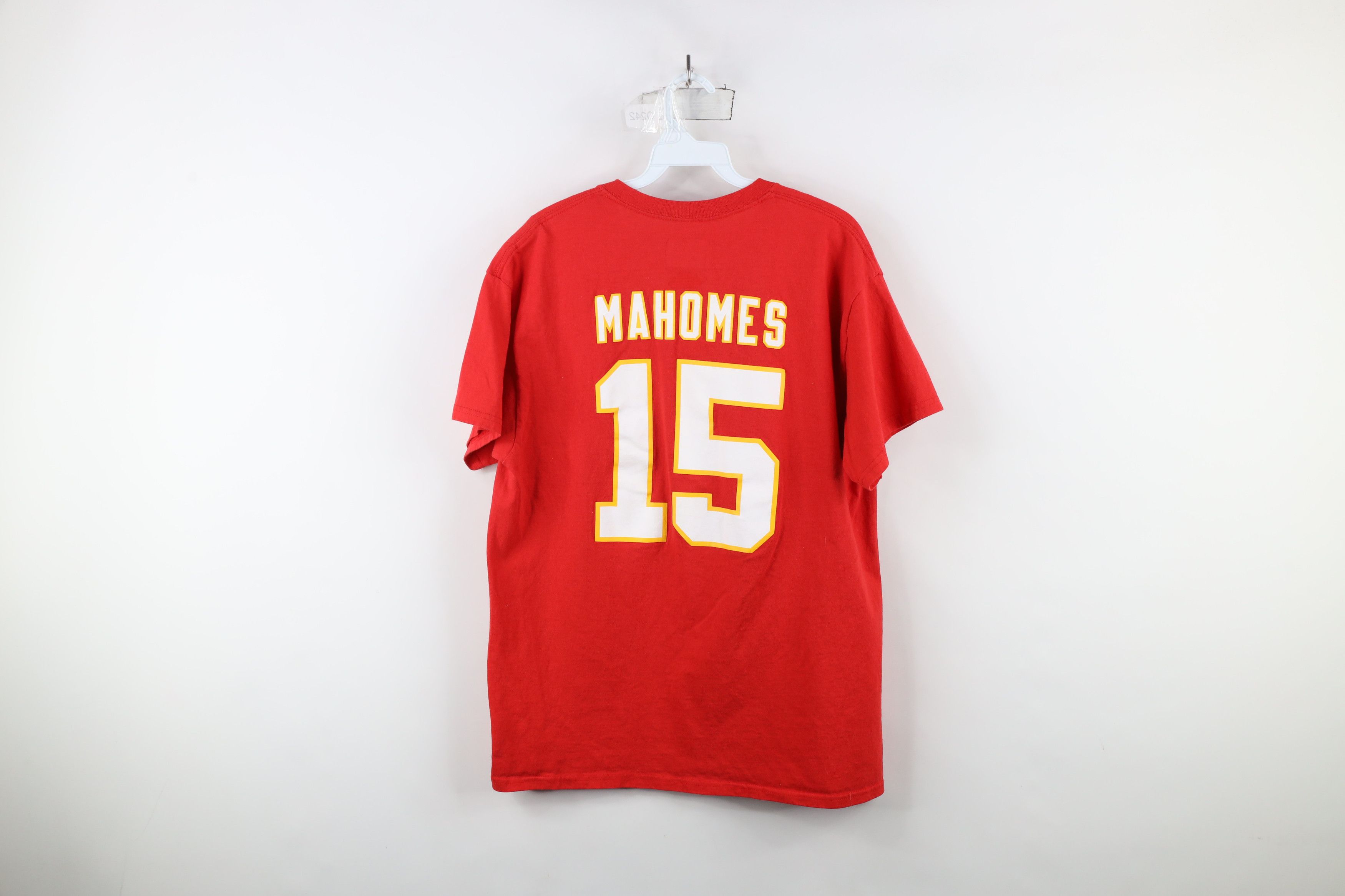 Vintage NFL LVII Patrick Mahomes Kansas City Chiefs Football T-Shirt Size US L / EU 52-54 / 3 - 10 Thumbnail