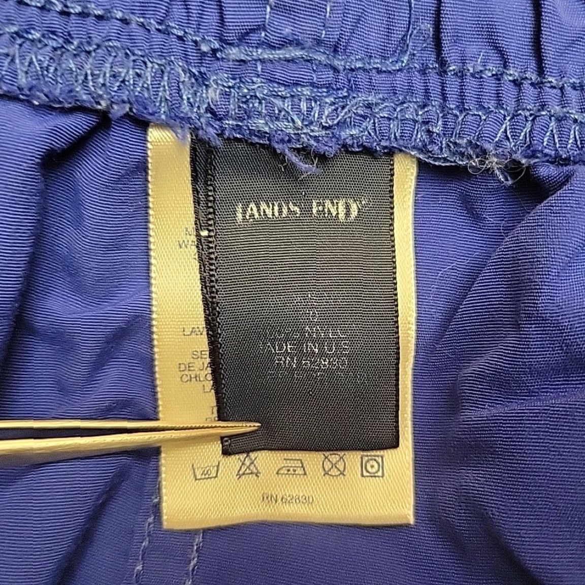 Lands' End VINTAGE Lands' End Track Pants Womens 20 Blue Windbreaker Jogger Pants Wind Resistant Nylon USA Y2K Mens Womens Size 42" / US 20 - 5 Thumbnail