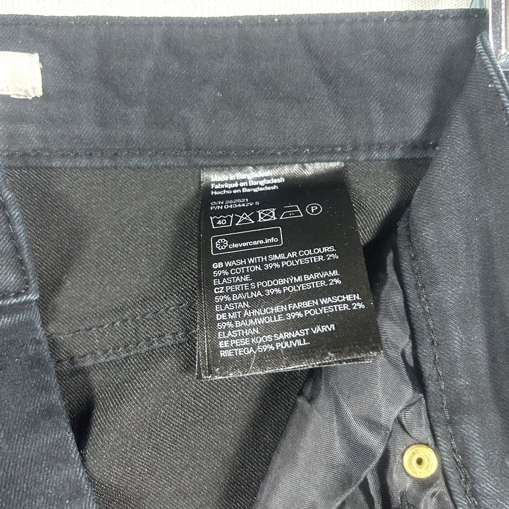 H&M H&M Chino Pants Skinny Womens Size 8 Black Cotton Stretch Casual Mid Rise Pants Women's Black Cotton Stretch Slim Mid Rise 8.5-10.5 in Body? Size 30" / US 8 / IT 44 - 4 Thumbnail