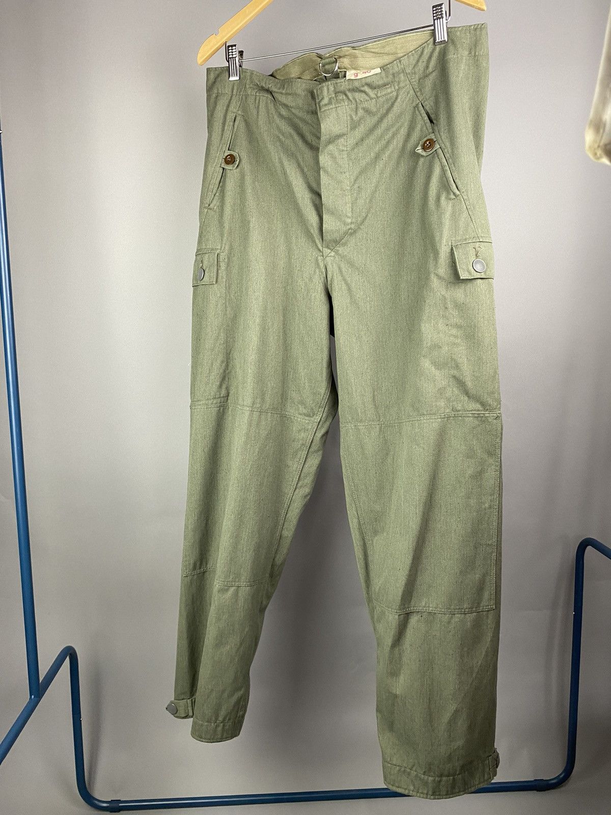 Vintage Vintage German Military Cargo Pants OG-107 Style (Size 46) Size US 34 / EU 50 - 1 Thumbnail