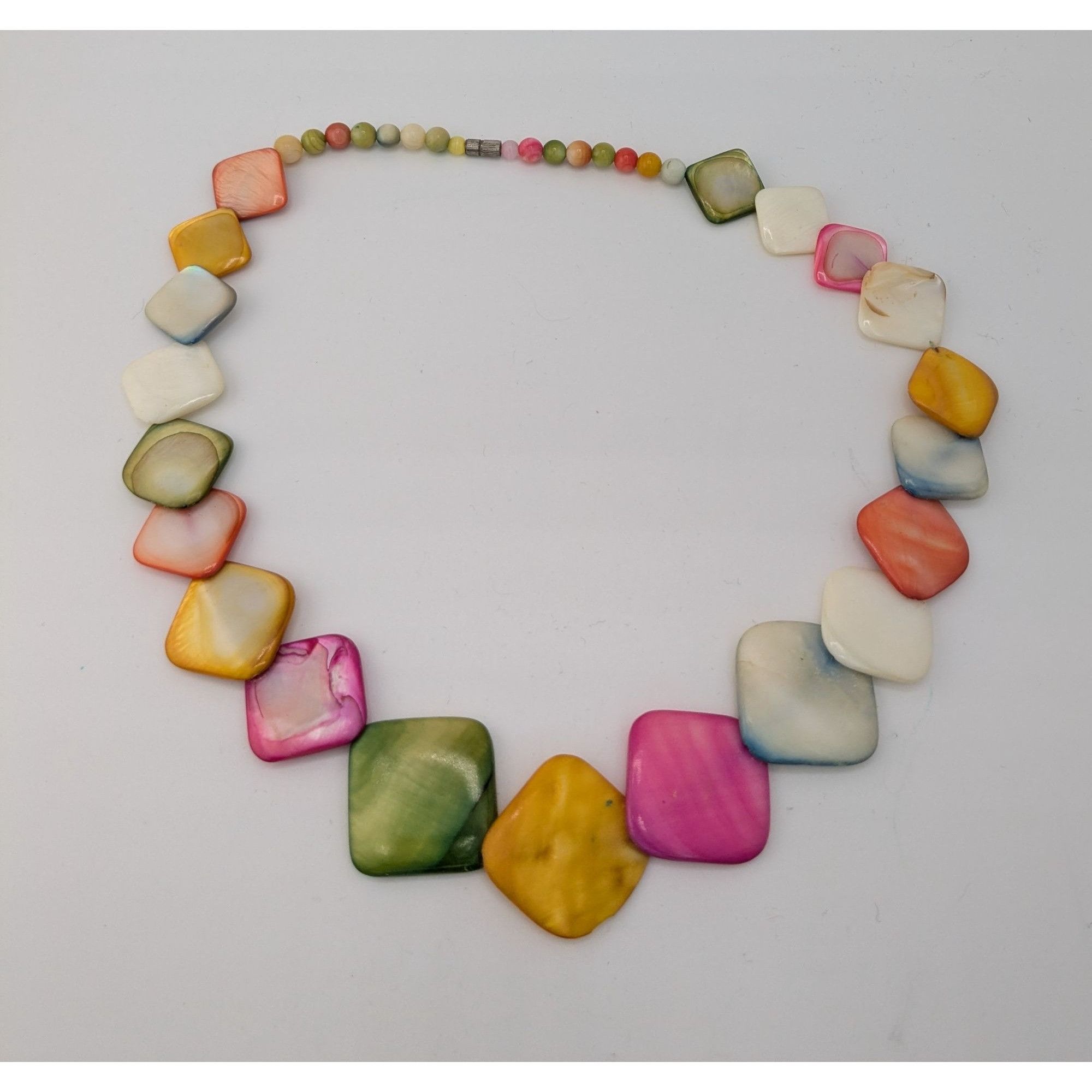 Other Vintage Mermaidcore Rainbow Shell Necklace Size ONE SIZE - 6 Thumbnail