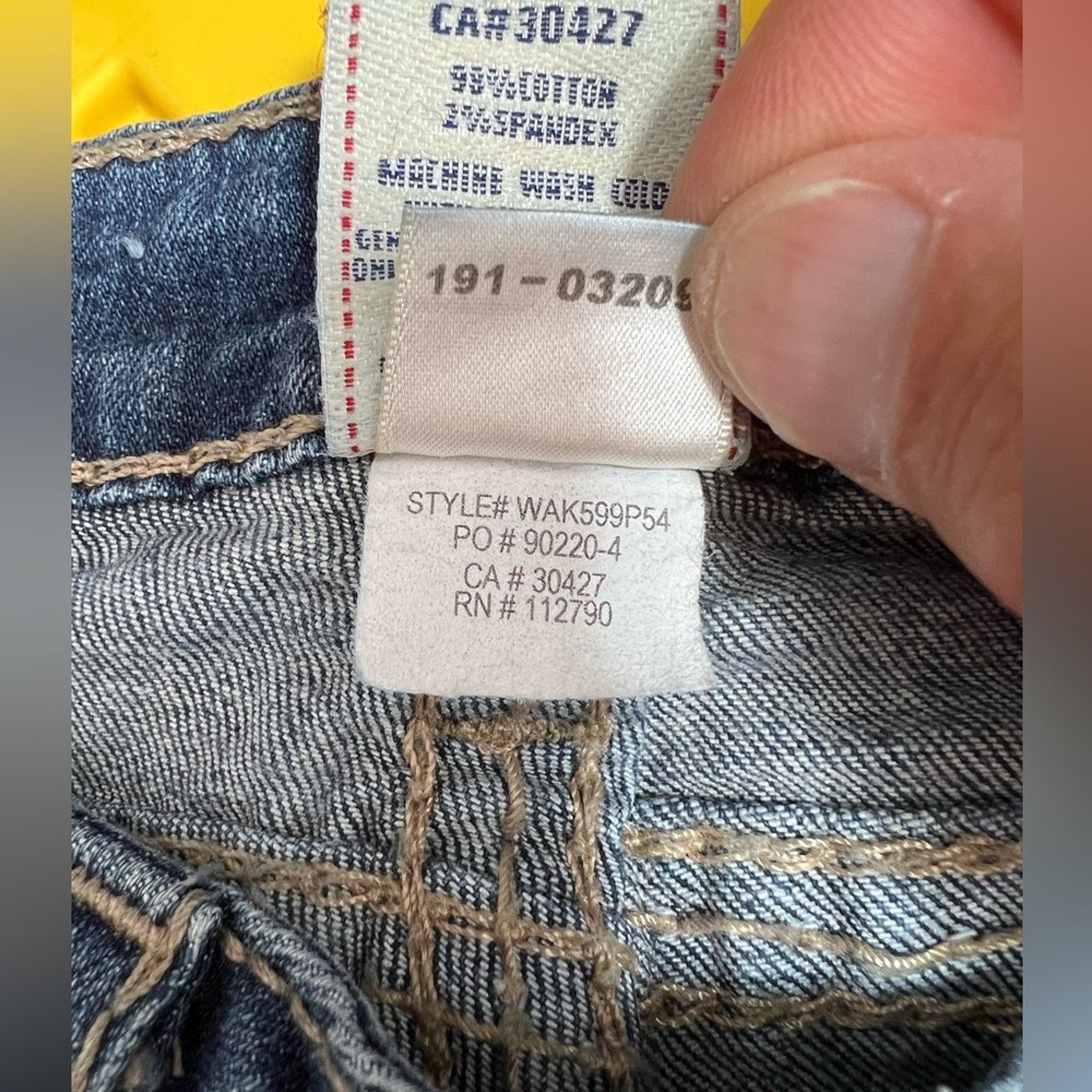 True Religion True Religion Dark Wash Skinny Jeans Womens 27 WAK599P54 Size 27" / US 4 / IT 40 - 9 Thumbnail