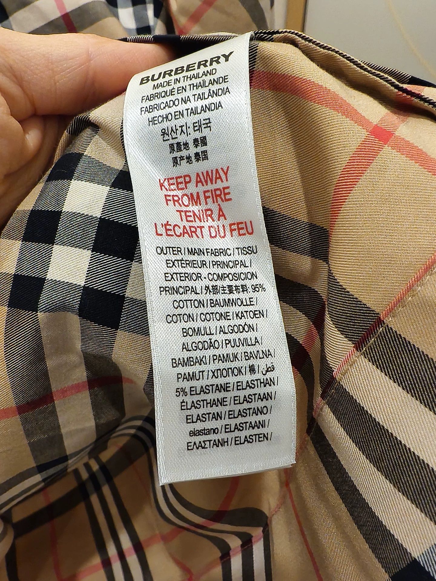 Burberry Burberry Longsleeve Shirt 14Y (110lbs) Authentic New Size XS / US 0-2 / IT 36-38 - 7 Thumbnail