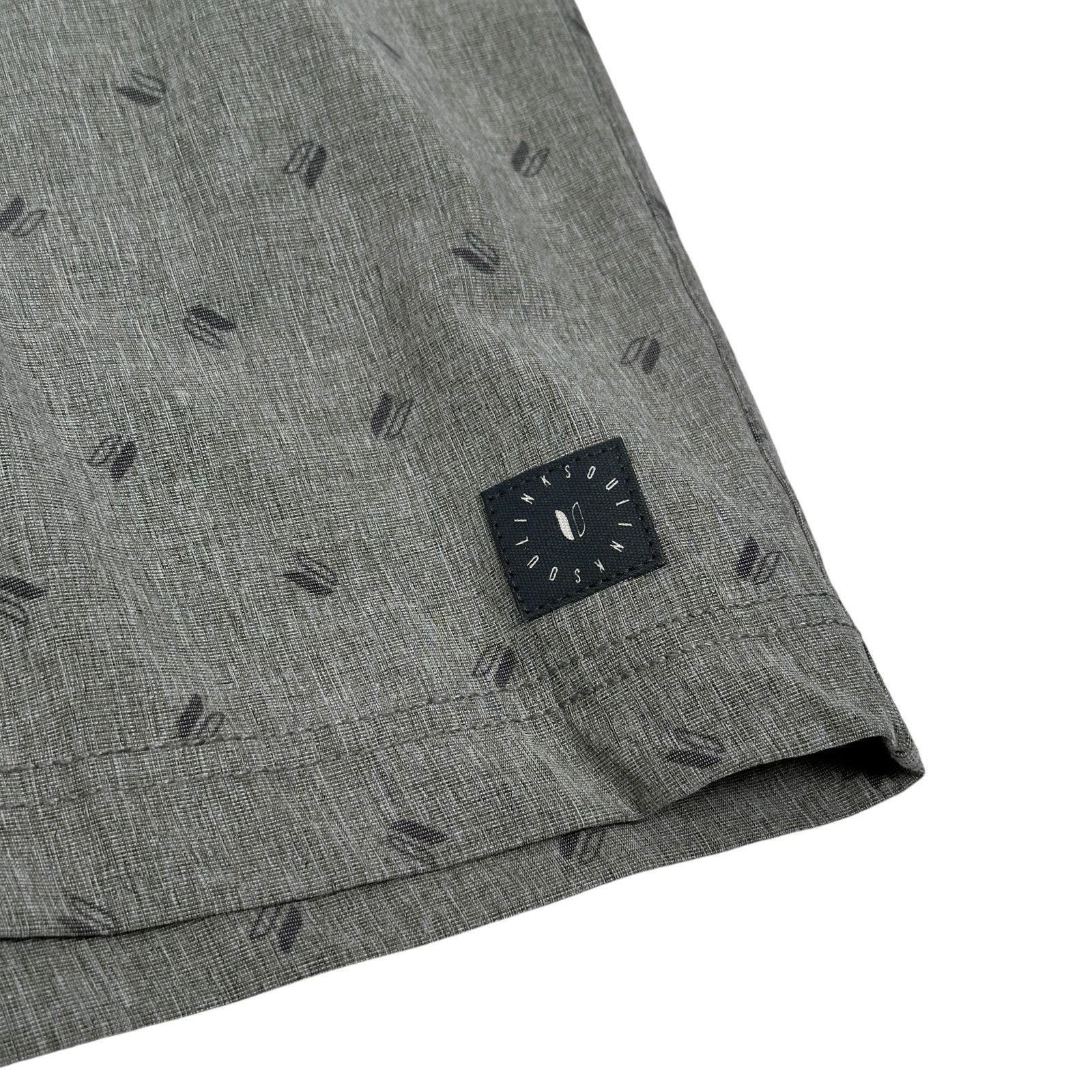 Other Linksoul Golf Shorts Men’s XXL Gray Logo Printed Drawstring Size US 40 / EU 56 - 4 Thumbnail