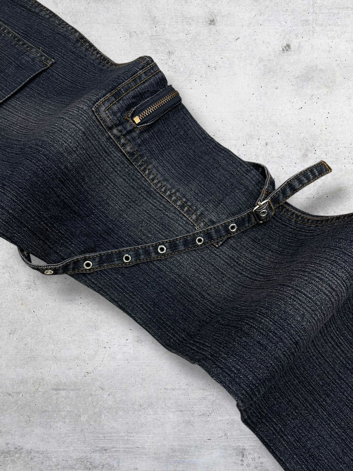 Beauty Beast VINTAGE HAPHAZARD 90S JAPAN DESIGNER FLARED BONDAGE OG DENIM Size US 27 - 16 Thumbnail