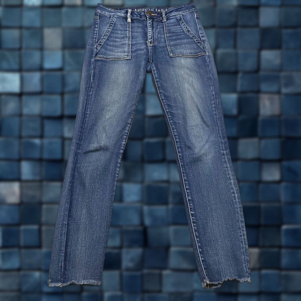 American Eagle Outfitters American Eagle Outfitters Jeans 8 Tall Blue Denim High Rise Jegging Crop Raw Hem Womens Jeans Regular Fit 28 in inseam Size 30" / US 8 / IT 44 - 1 Thumbnail