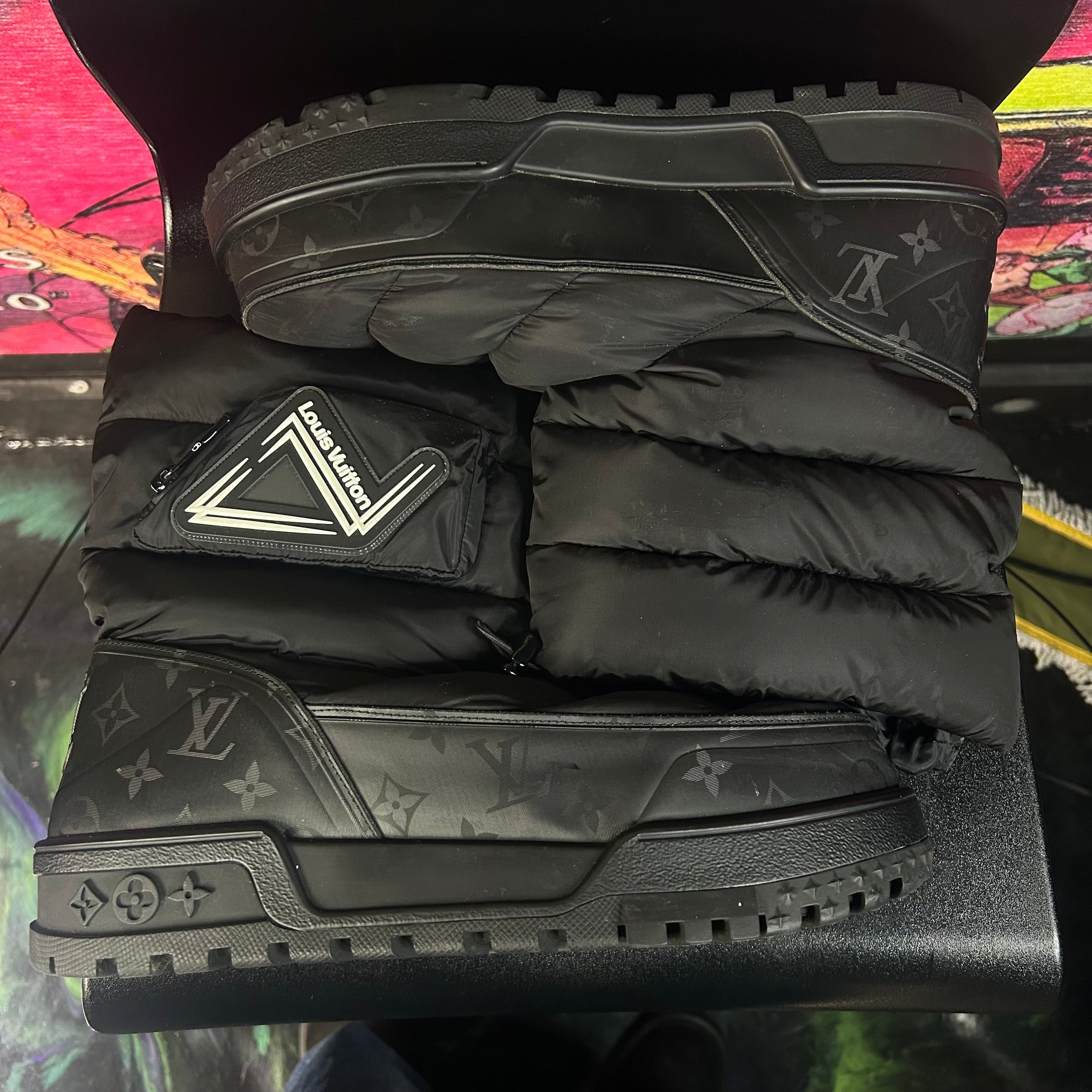 Louis Vuitton Louis Vuitton LV Alpine Boots Black Size LV 9.5 Size US 10.5 / EU 43-44 - 3 Thumbnail