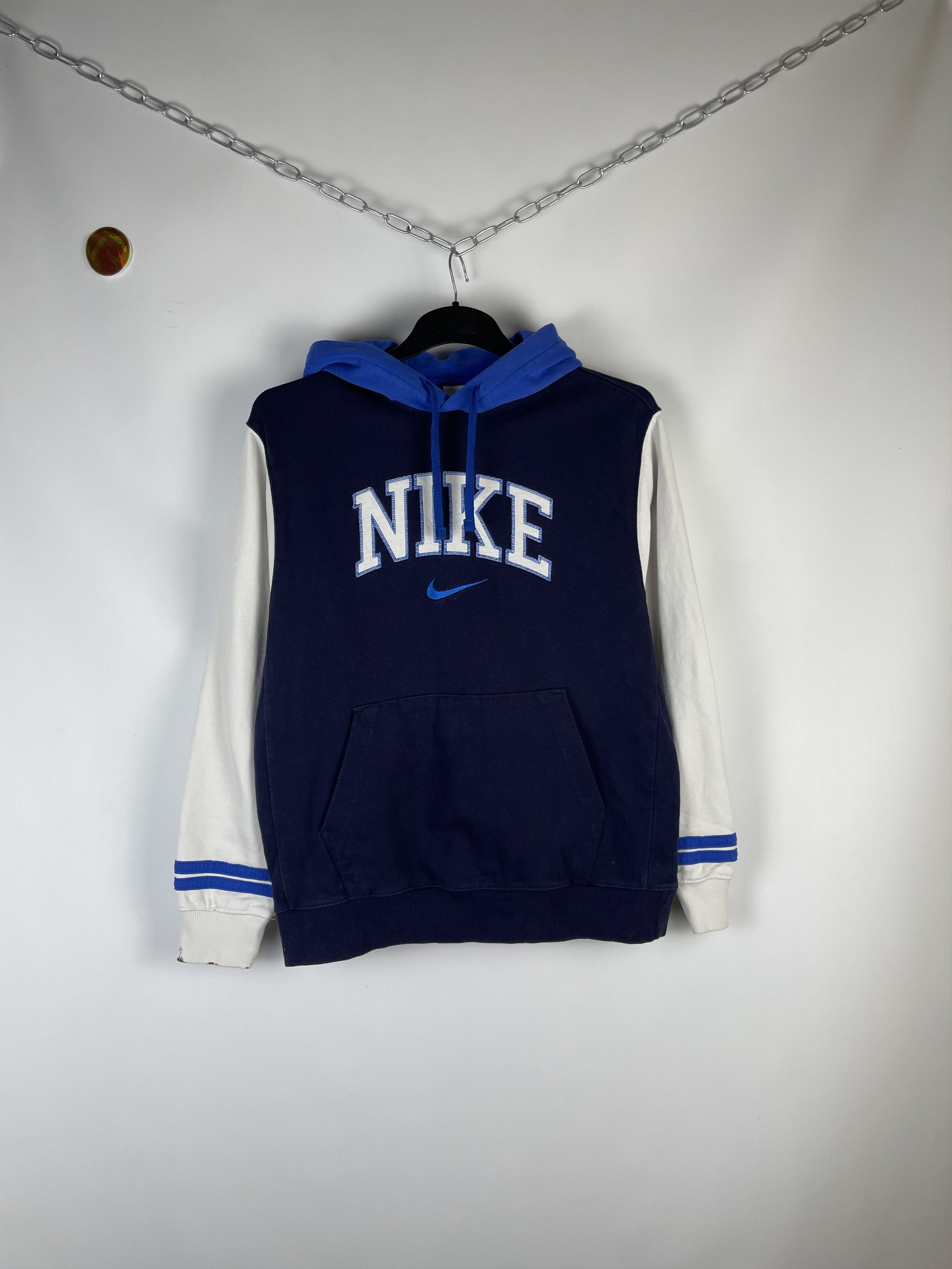 Nike 90’s Vintage Nike Hoodie Size US M / EU 48-50 / 2 - 1 Thumbnail