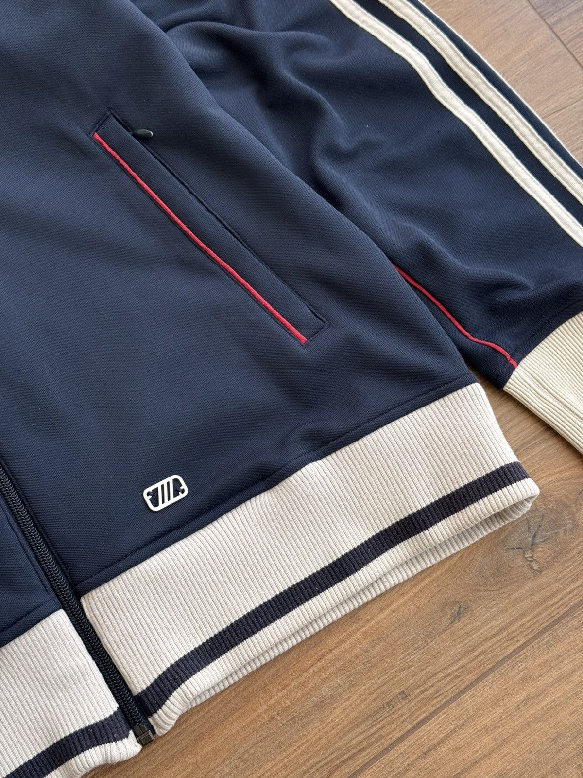 Adidas × Vintage Vintage Adidas Three Stripes Streetwear Japanese Zip Hoodie Size US L / EU 52-54 / 3 - 11 Thumbnail