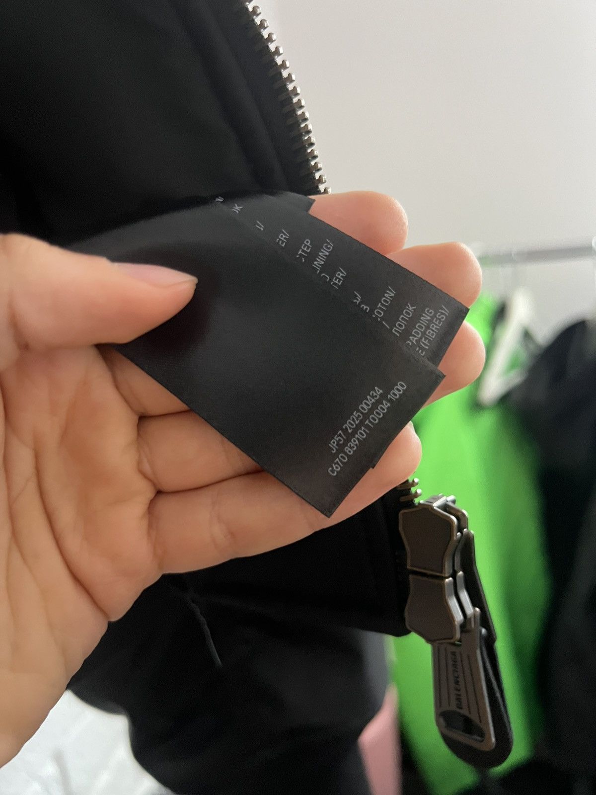 Balenciaga 2025 padded bomber Size US M / EU 48-50 / 2 - 6 Thumbnail