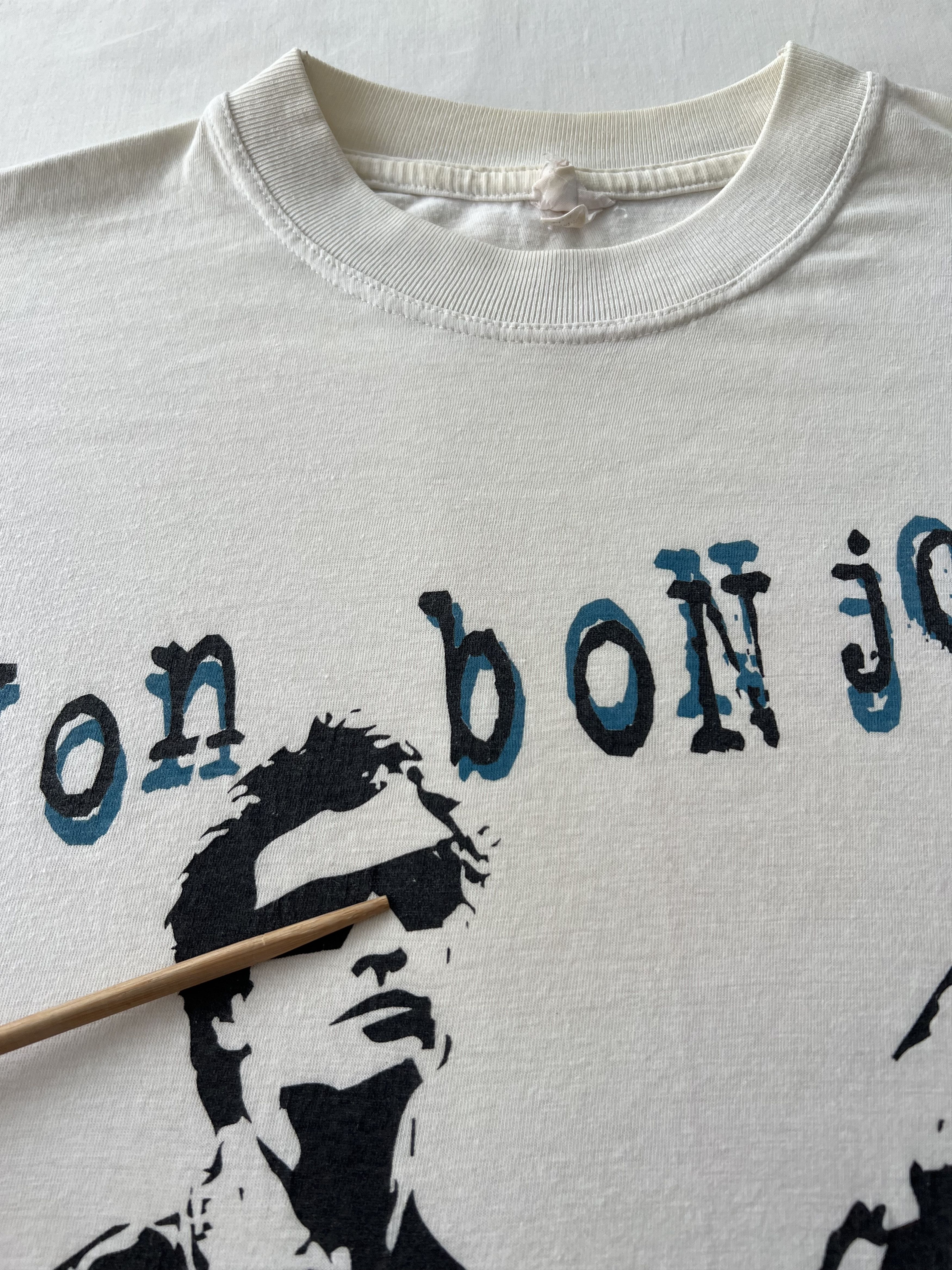 Band Tees Vintage 1997 Jon Bon Jovi Rock Band White T-shirt Size US XL / EU 56 / 4 - 8 Thumbnail