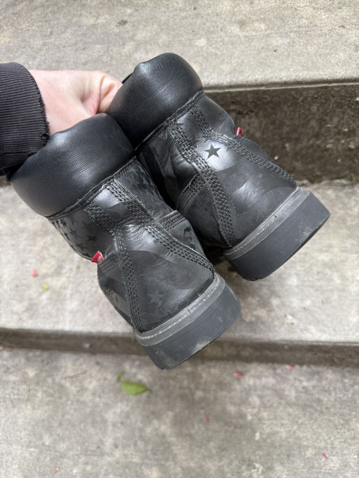 Supreme × Timberland Supreme Timberland American Flag Size US 9.5 / EU 42-43 - 4 Thumbnail