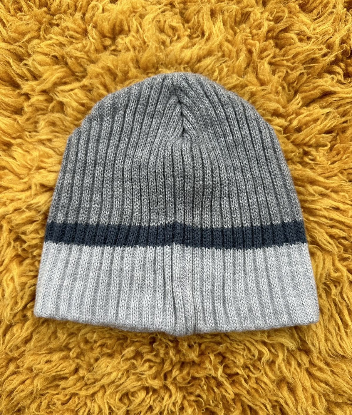 Quiksilver 80s Vintage Quiksilver Beanie Grey Surf Culture Size ONE SIZE - 4 Thumbnail