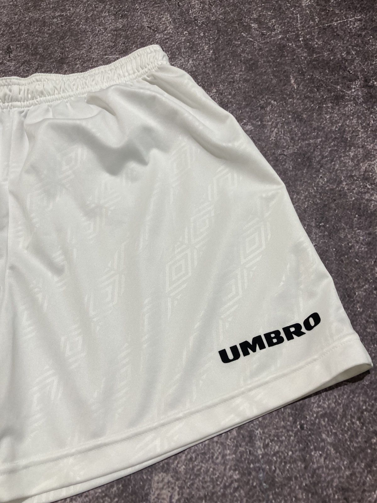 Umbro Umbro Celtic 1997-1999 Away Soccer Football Blokcore Shorts Size US 32 / EU 48 - 3 Thumbnail