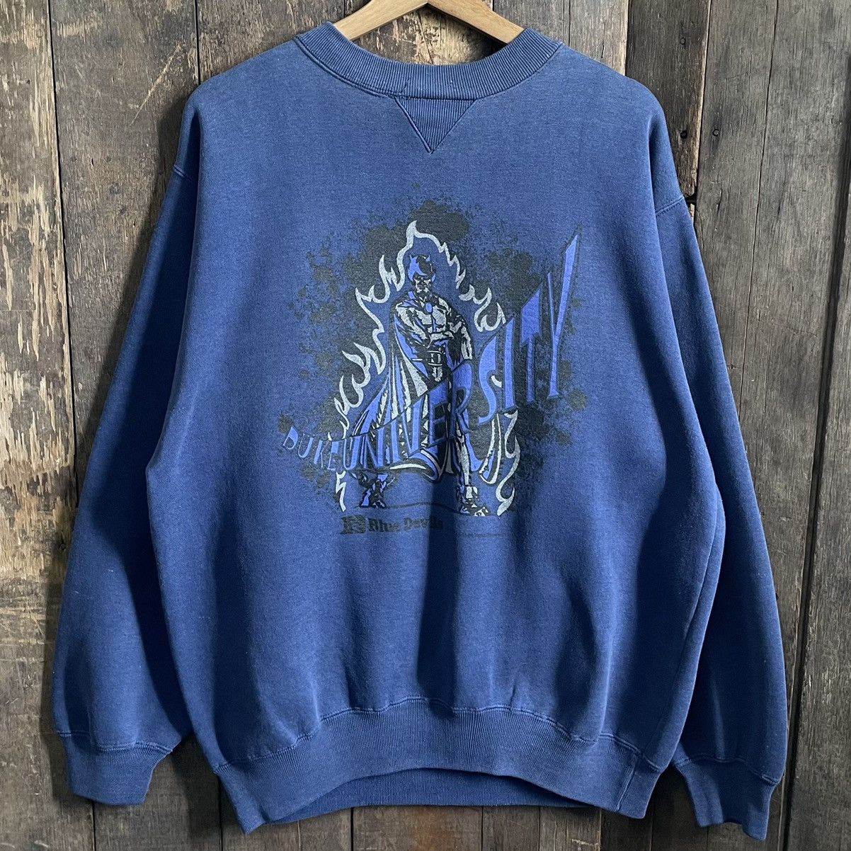 Other Vintage Blue Devil Duke University Sweatshirt Size US L / EU 52-54 / 3 - 1 Thumbnail