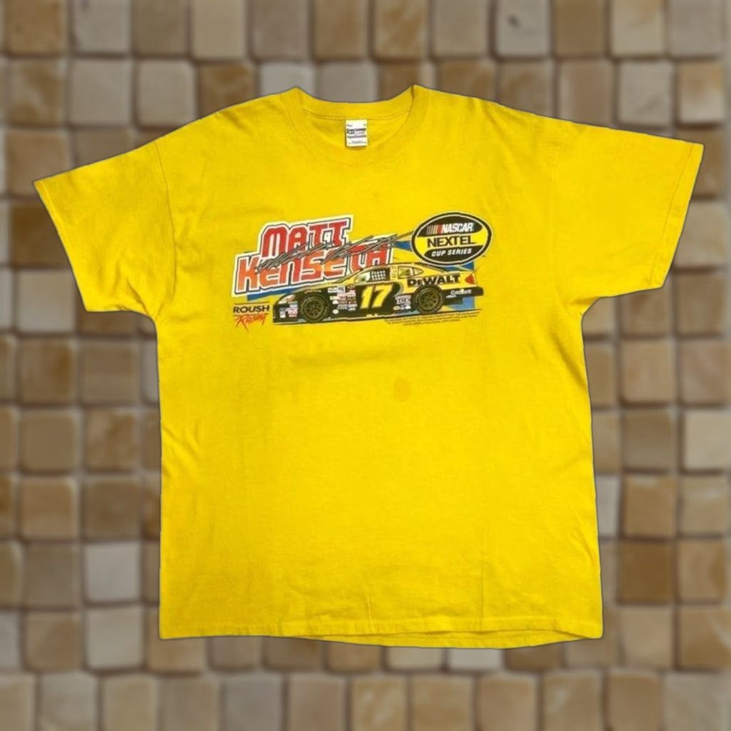 NASCAR VINTAGE Nascar T-Shirt XXL Nextel Cup Series Matt Kenseth Checkered Flag DeWalt Yellow Logo Graphic Mens Short Sleeve Cotton Size US XL / EU 56 / 4 - 1 Thumbnail