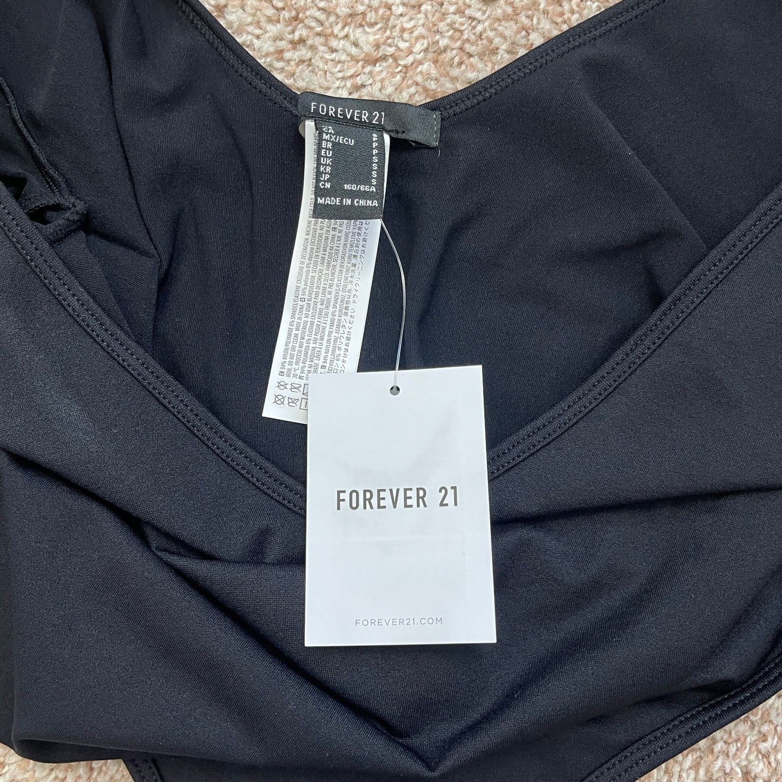 Forever 21 Forever 21 Seamless Thong Bodysuit Long Sleeve Black NWT S Size S / US 4 / IT 40 - 16 Thumbnail