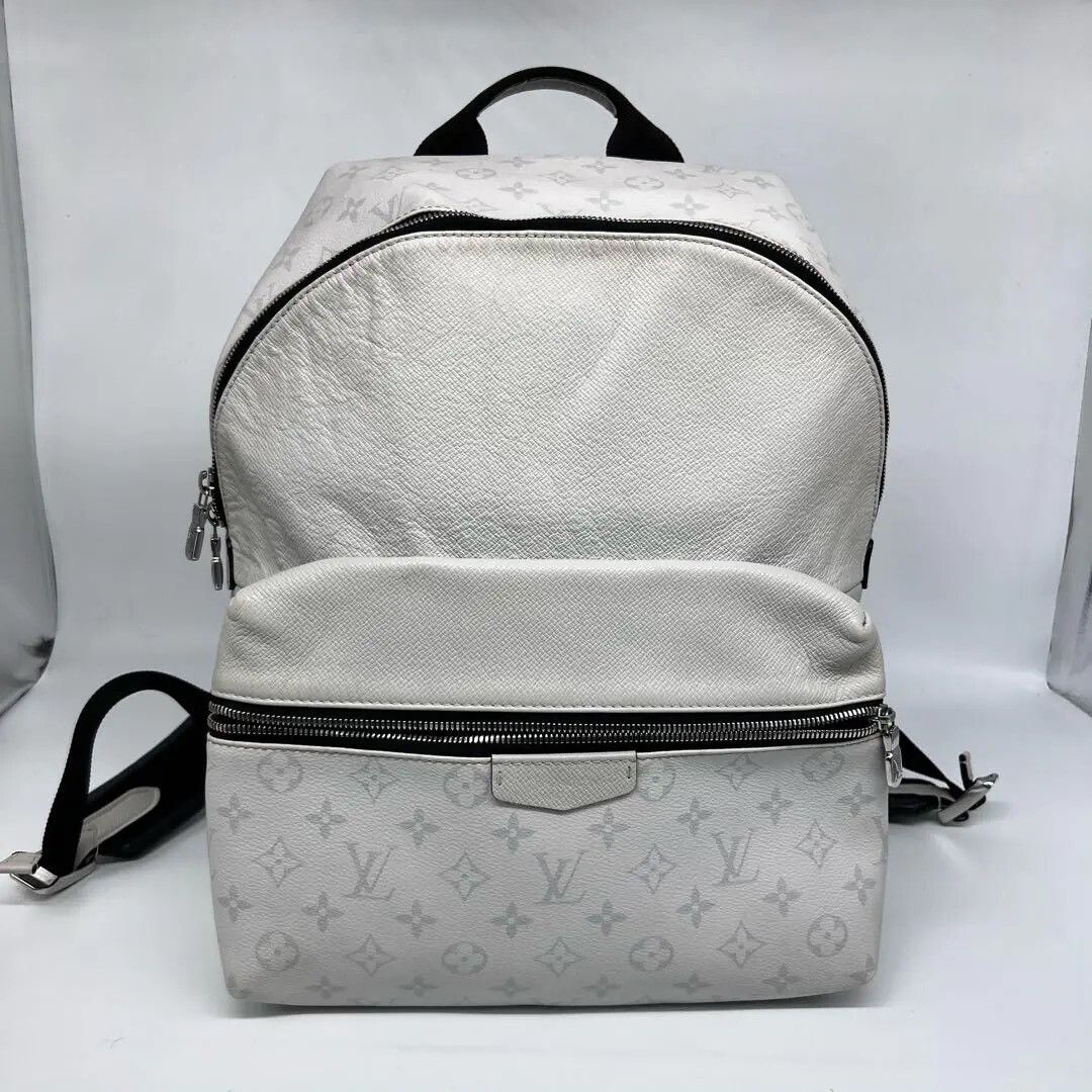 Louis Vuitton Pre-loved Bag Very good condition Size ONE SIZE - 1 Thumbnail