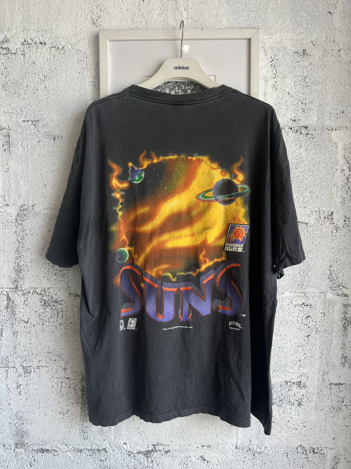 NBA × Nutmeg × Vintage Vintage PHOENIX SUNS 1993 NBA by Nutmeg tshirt Size US XL / EU 56 / 4 - 3 Thumbnail