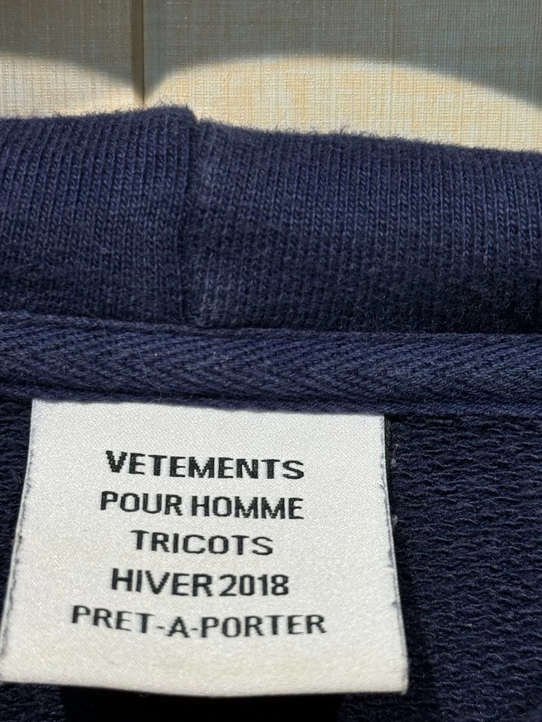 Vetements Vetements France Limited Embroidered Flag Hoodie Size US S / EU 44-46 / 1 - 3 Thumbnail