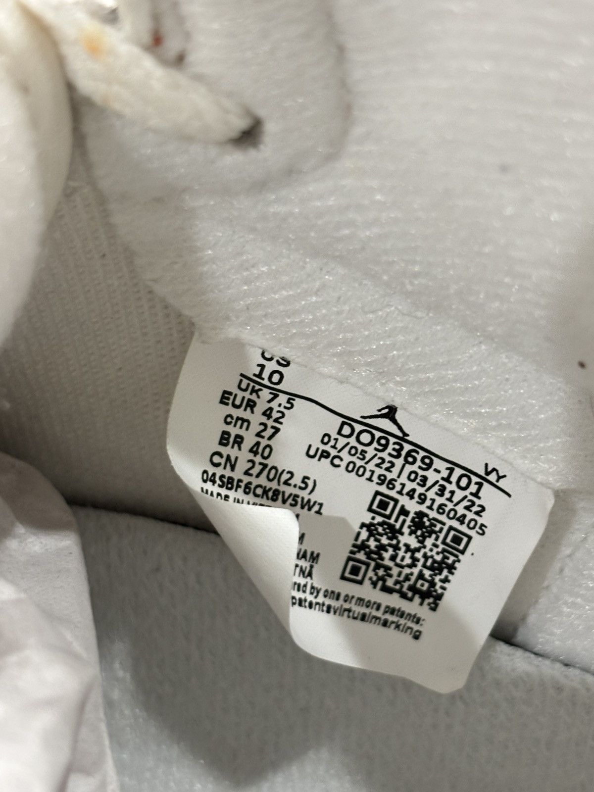 Jordan Brand Jordan 1 starfish Size US 8.5 / EU 41-42 - 7 Thumbnail