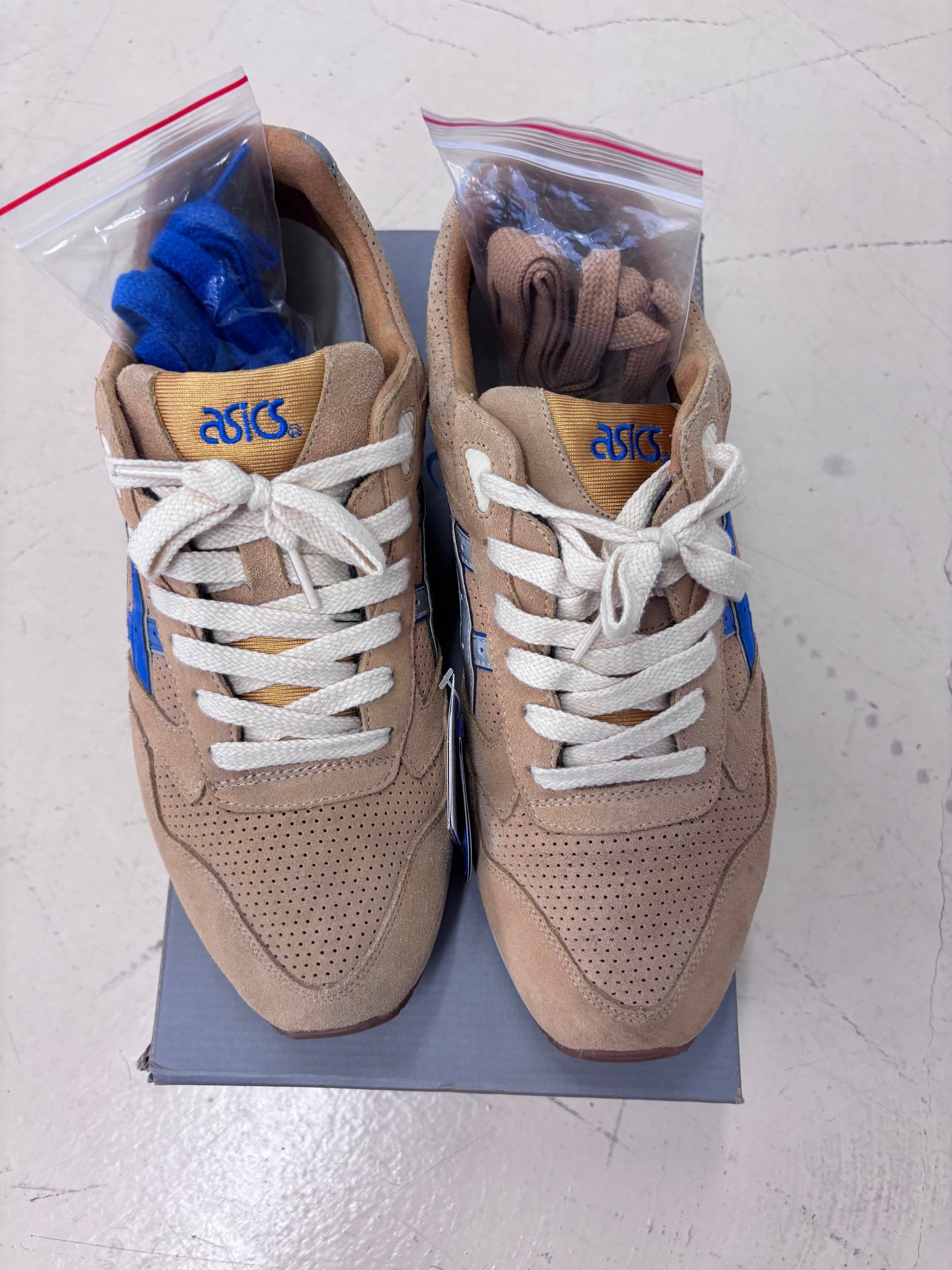 Asics × Footpatrol Asics x Footpatrol Gel-Saga Size US 12 / EU 45 - 3 Thumbnail
