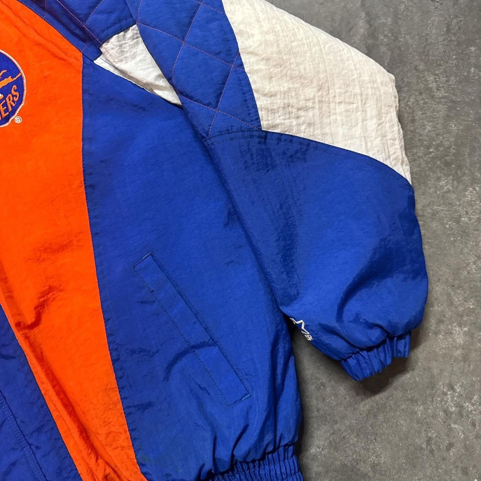 Starter × Vintage Vintage 90s Starter New York Islanders NHL Puffer Jacket Size US XXL / EU 58 / 5 - 4 Thumbnail