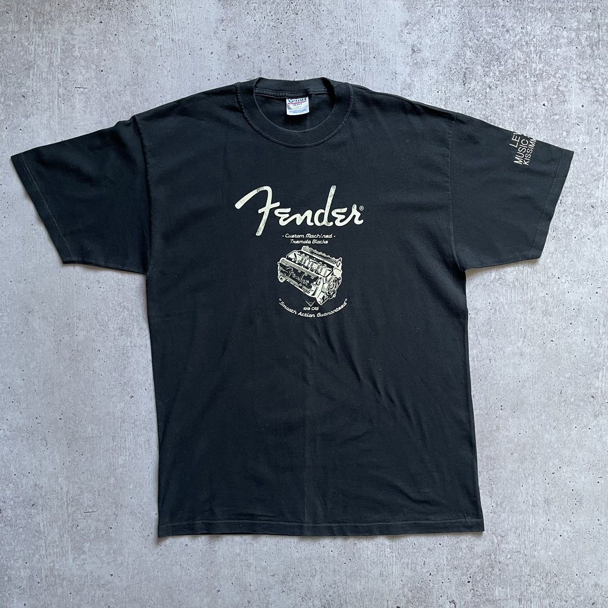 Fender × Vintage Fender vintage t-shirt custom machined Lewis music store Size US XL / EU 56 / 4 - 1 Thumbnail