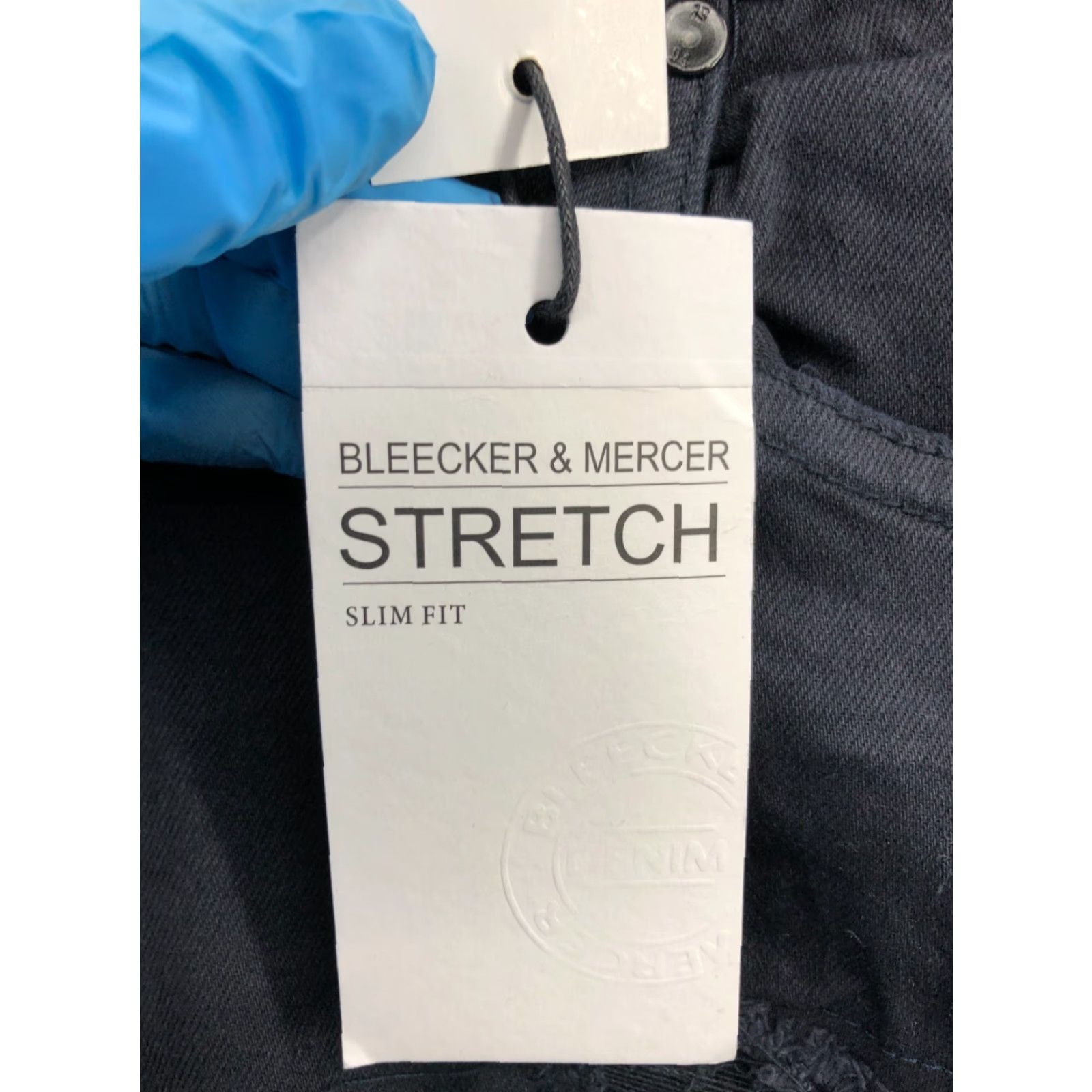 Vintage Bleeker & Mercer Bermuda Shorts Mens Slim Mid Rise Dark Navy Blue 42 Denim Cotton Blend 5-Pocket Style Bermuda Casual Everyday Size US 42 / EU 58 - 6 Thumbnail