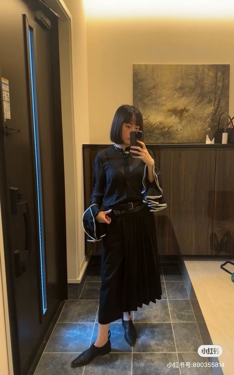 Comme des Garcons Comme Des Garcons size XS Black wool-polyester-blend pleat Size 24" / US 00 / IT 34 - 9 Thumbnail