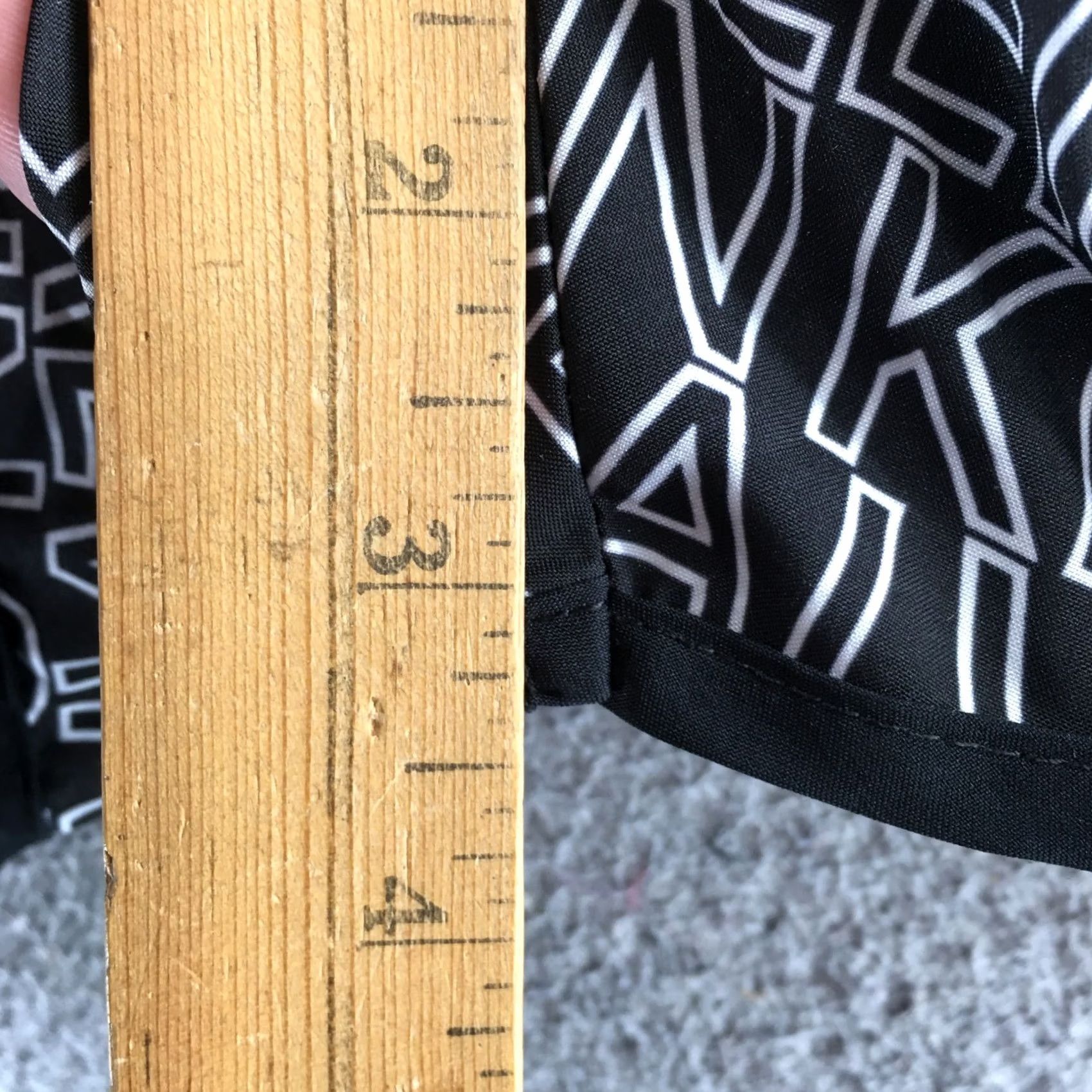 Calvin Klein Calvin Klein Athletic Womens 2XL Black Activewear Short High Rise Pull Elastic Waist Size 40" / US 18 - 7 Thumbnail