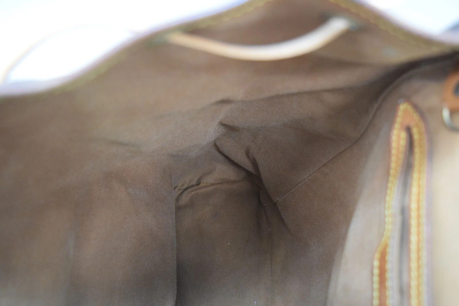 Louis Vuitton Louis Vuitton Montsouris GM Backpack Monogram Canvas M51135 Size ONE SIZE - 15 Thumbnail