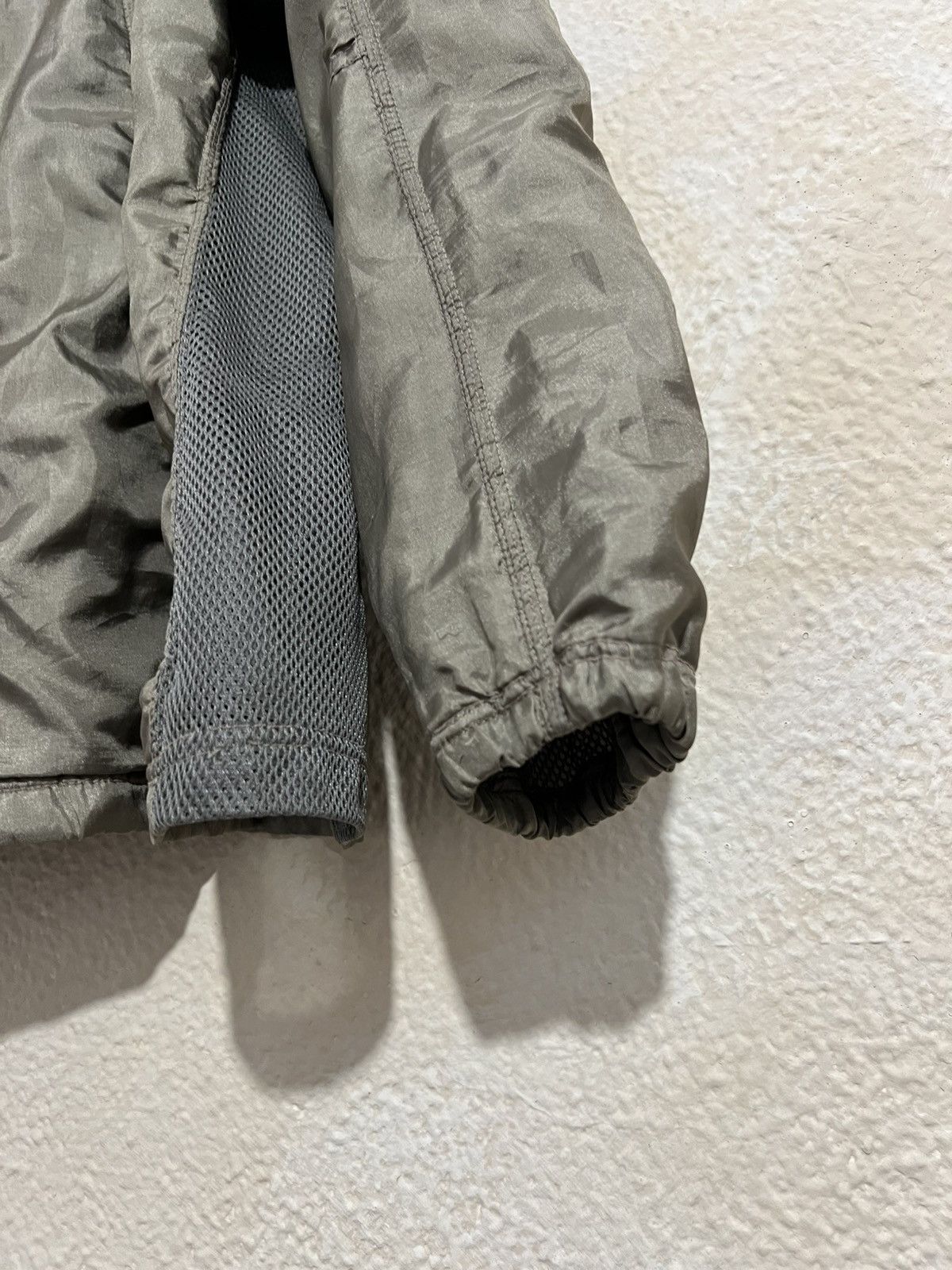 Issey Miyake × Japanese Brand × Vintage Issey Miyake khaki/Green Sage Mesh Windbreaker jacket Size L / US 10 / IT 46 - 7 Thumbnail