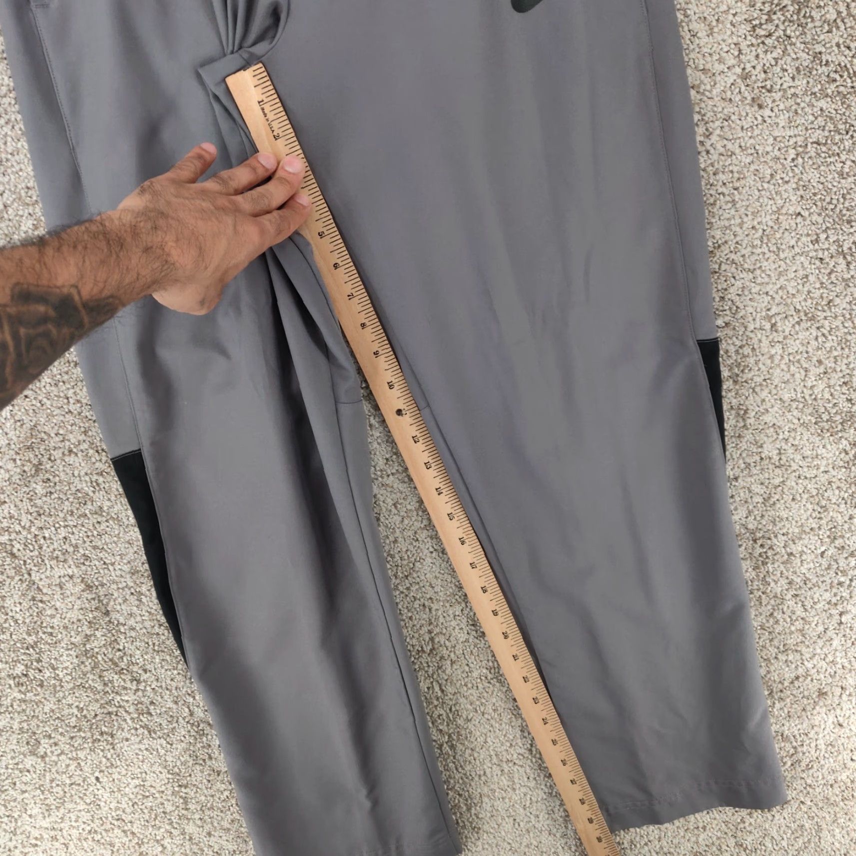Nike Nike Jogger Pants Mens M Grey Woven Tapered 927380-036 Sportswear Nike Sportswear Classic Modern Size US 31 - 3 Thumbnail