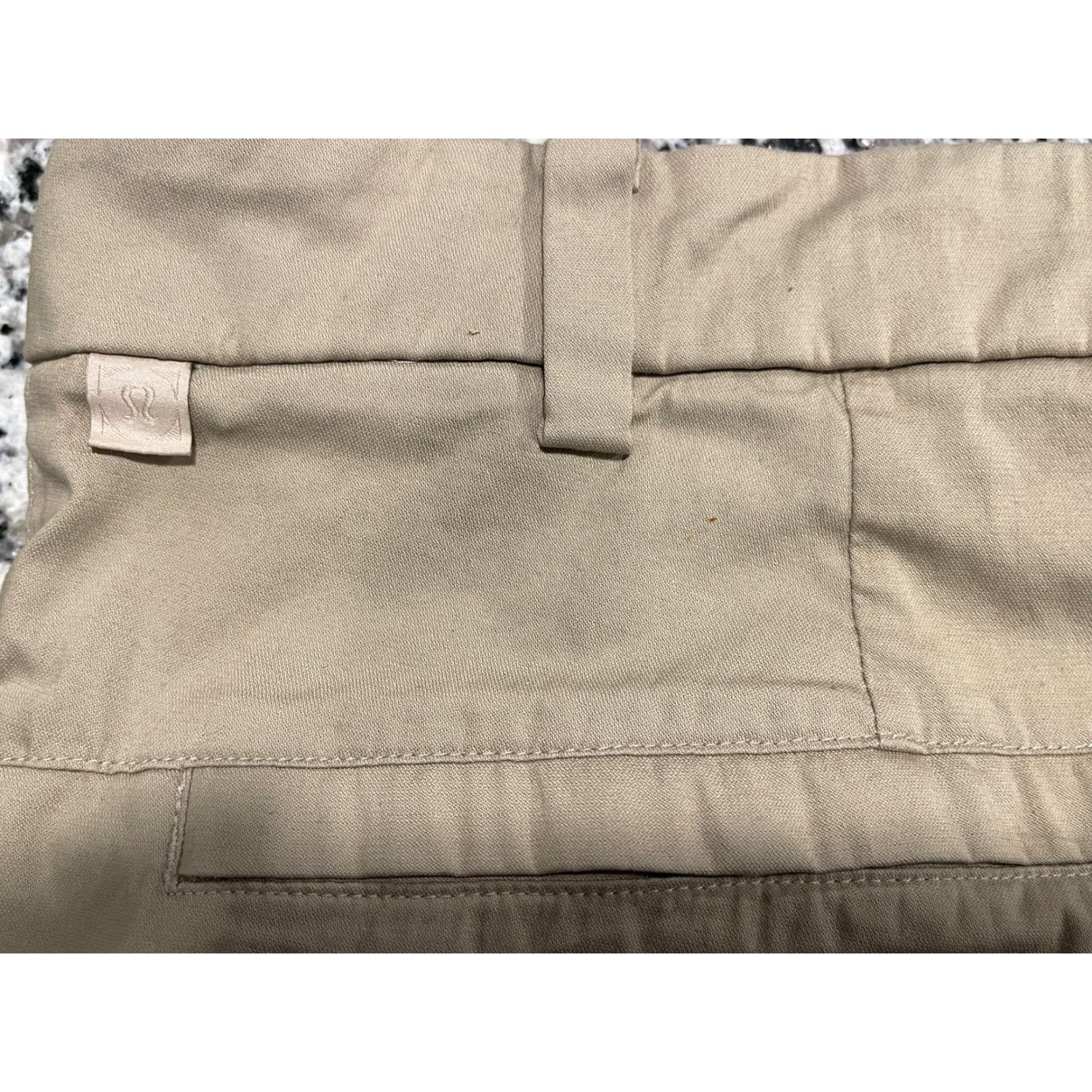 Lululemon Lululemon Pants 36 37X32 Biege Slim Fit Casual Mens Adult Commission ABC Size US 36 / EU 52 - 5 Thumbnail