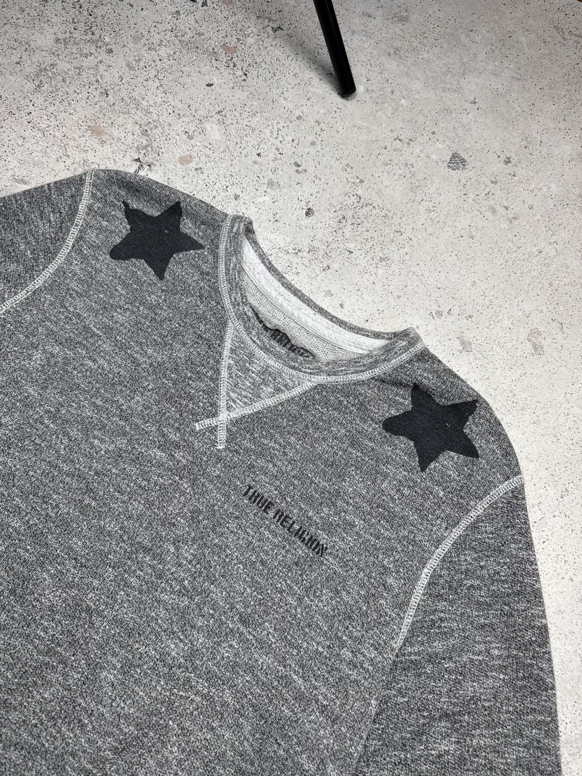 True Religion × Vintage True Religion Stars Print Crew Sweat L Men’s y2k Size US L / EU 52-54 / 3 - 6 Thumbnail
