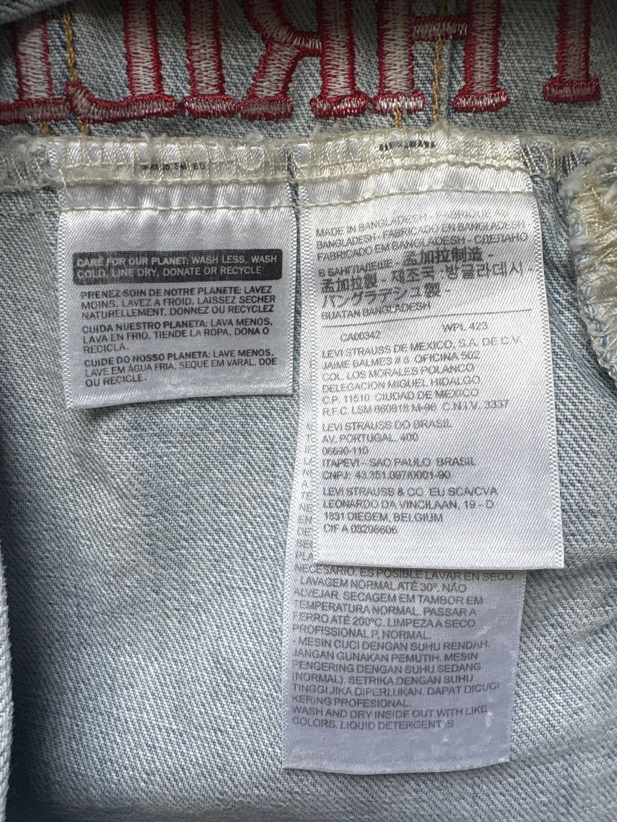 Travis Scott Travis Scott Astroworld Levi’s Denim Jacket Size US M / EU 48-50 / 2 - 14 Thumbnail