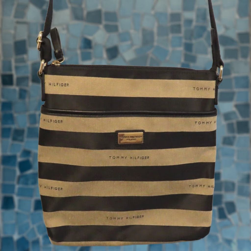 Tommy Hilfiger VINTAGE Tommy Hilfiger Crossbody Purse Canvas Tan Striped Zip Bag 10x10 1in Pockets Logo Womens Size ONE SIZE - 1 Thumbnail