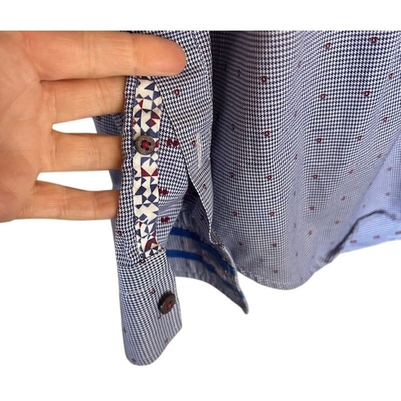 Robert Graham Robert Graham Modern American Tailored Fit Shirt - Size M Size US M / EU 48-50 / 2 - 4 Thumbnail