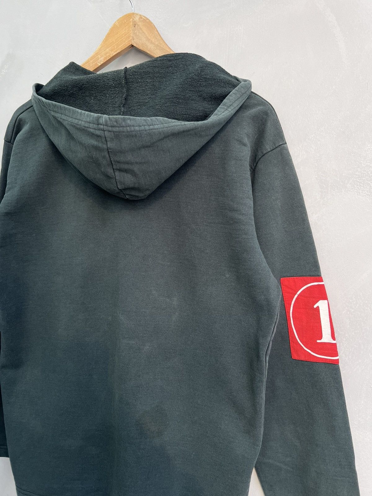 Ferrari × Formula 1 × Vintage Michael Schumacher F1 World Champion 2003 faded Hoodie Size US L / EU 52-54 / 3 - 8 Thumbnail
