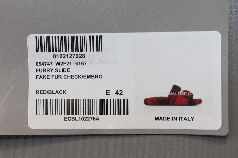 Balenciaga o1rshd1 Q:4 / Furry Slide in Red Size US 9 / EU 42 - 16 Thumbnail